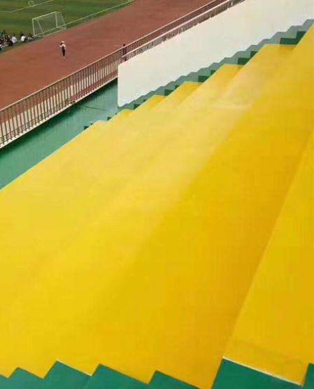 水磨沟球场台阶翻新修补改造